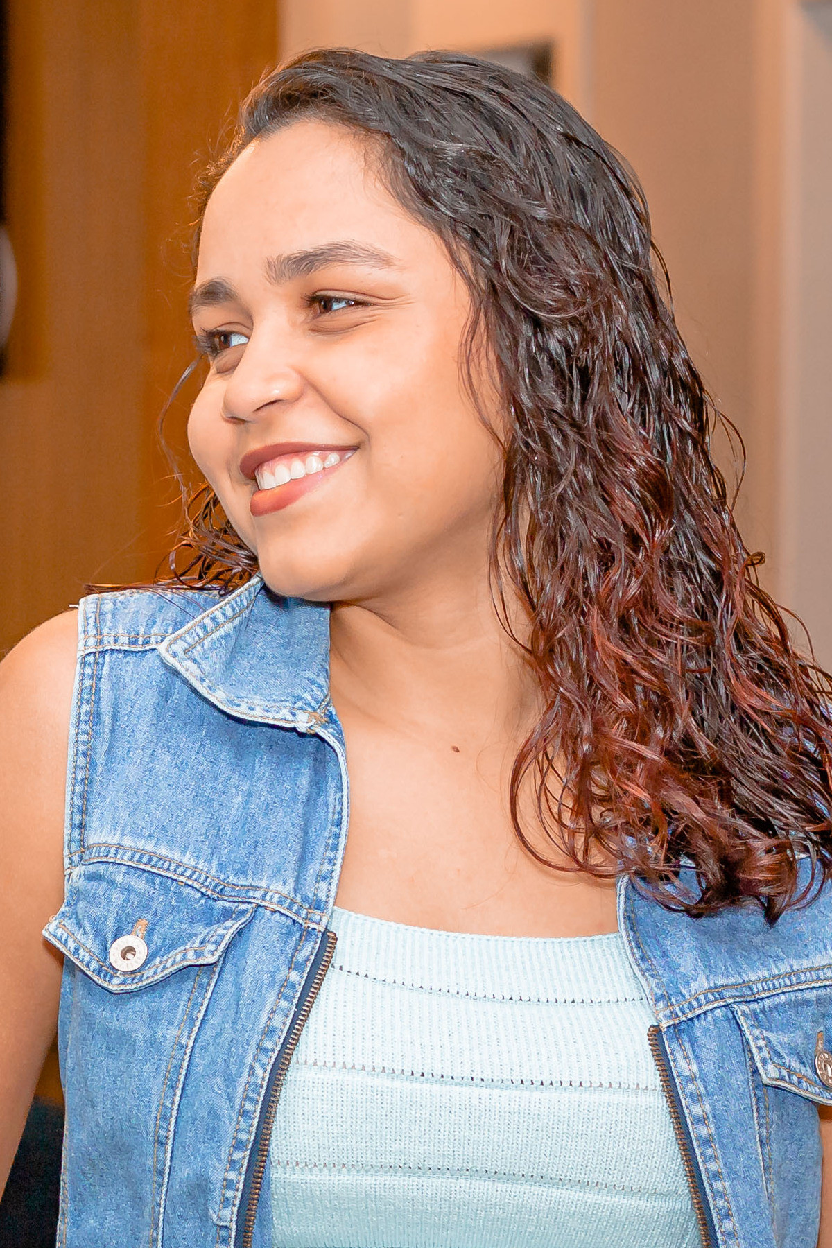 Thalia Nunes backdrop