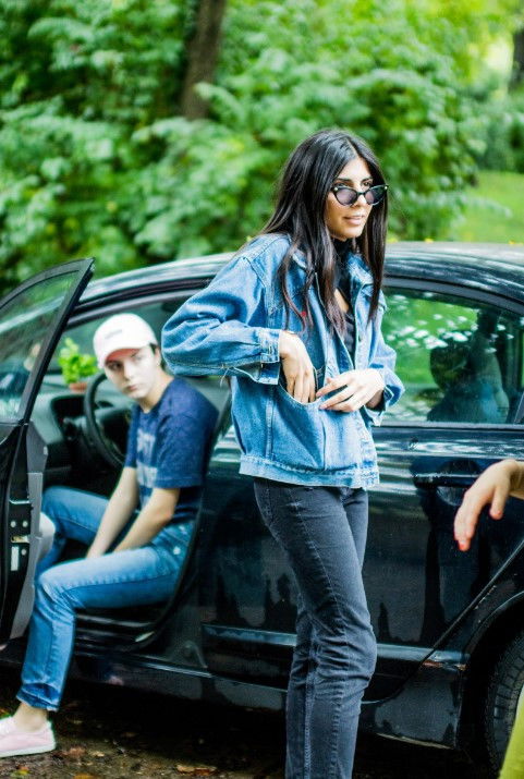 Mila Vilaplana backdrop