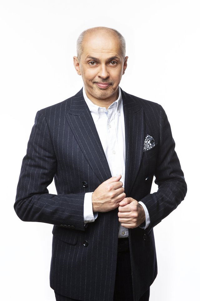 Valentin Kirejev backdrop