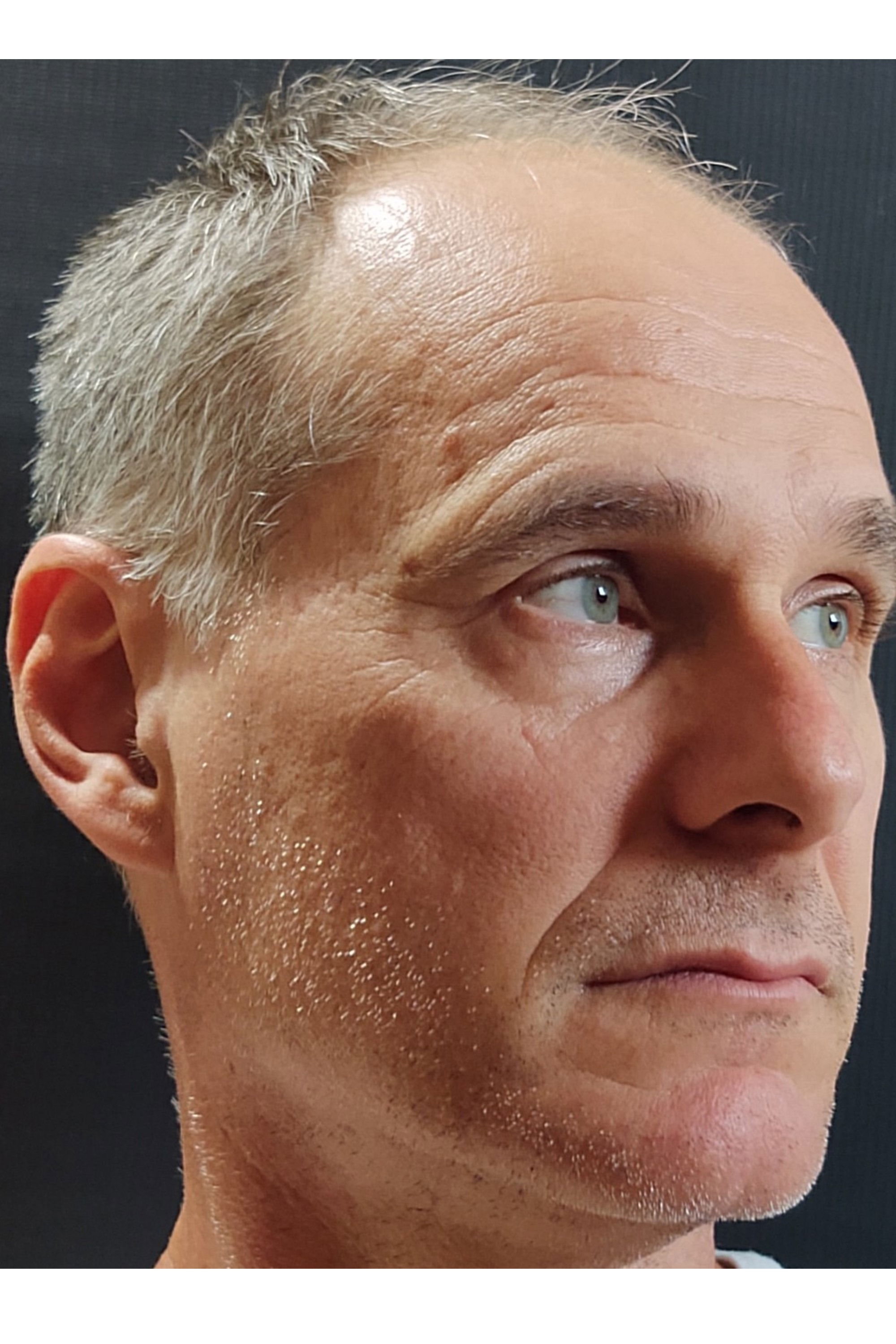 Dimaz Restivo backdrop