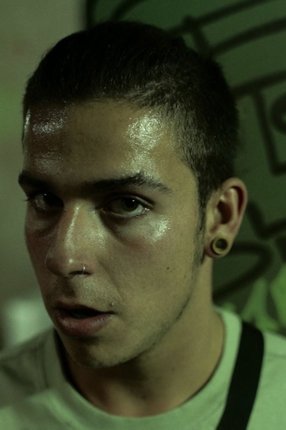 Albert Valentín backdrop