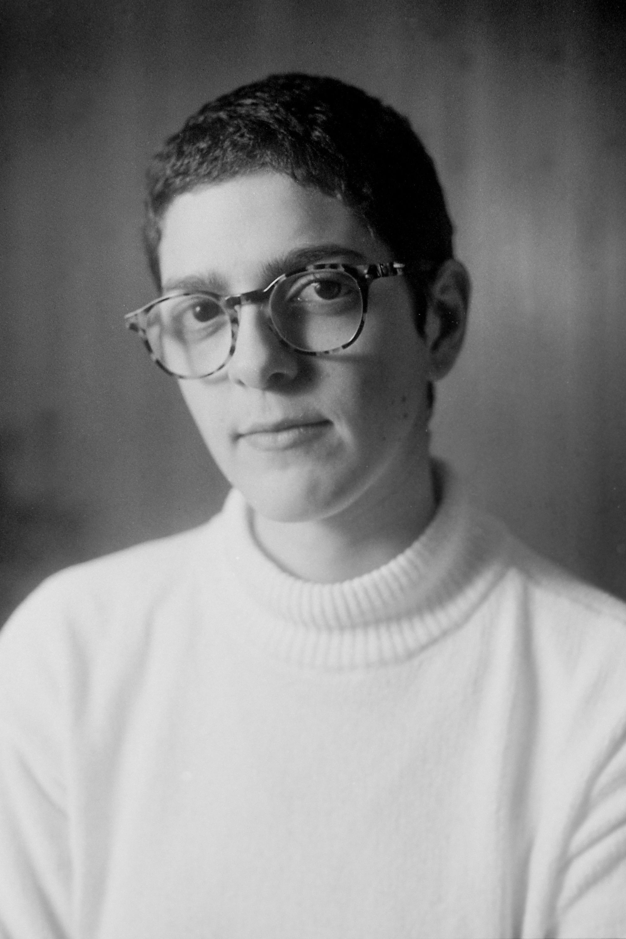 Beatriz Tadioto backdrop