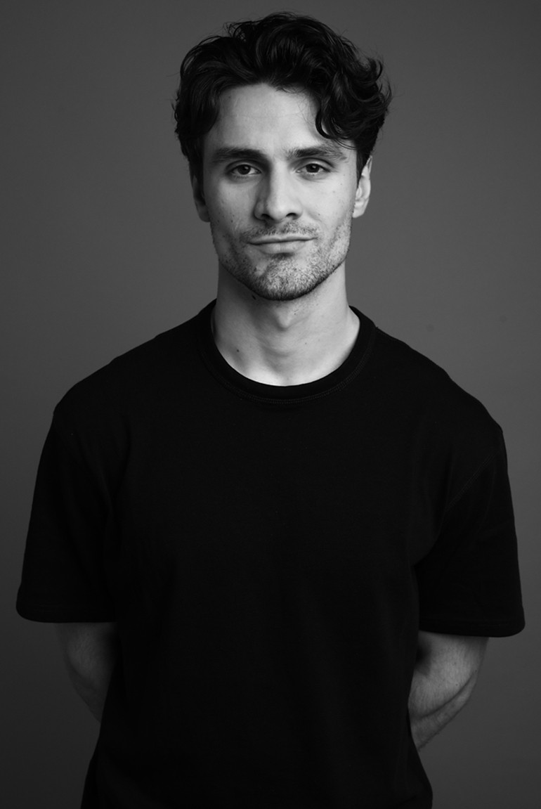 Amadeus Gustafsson backdrop