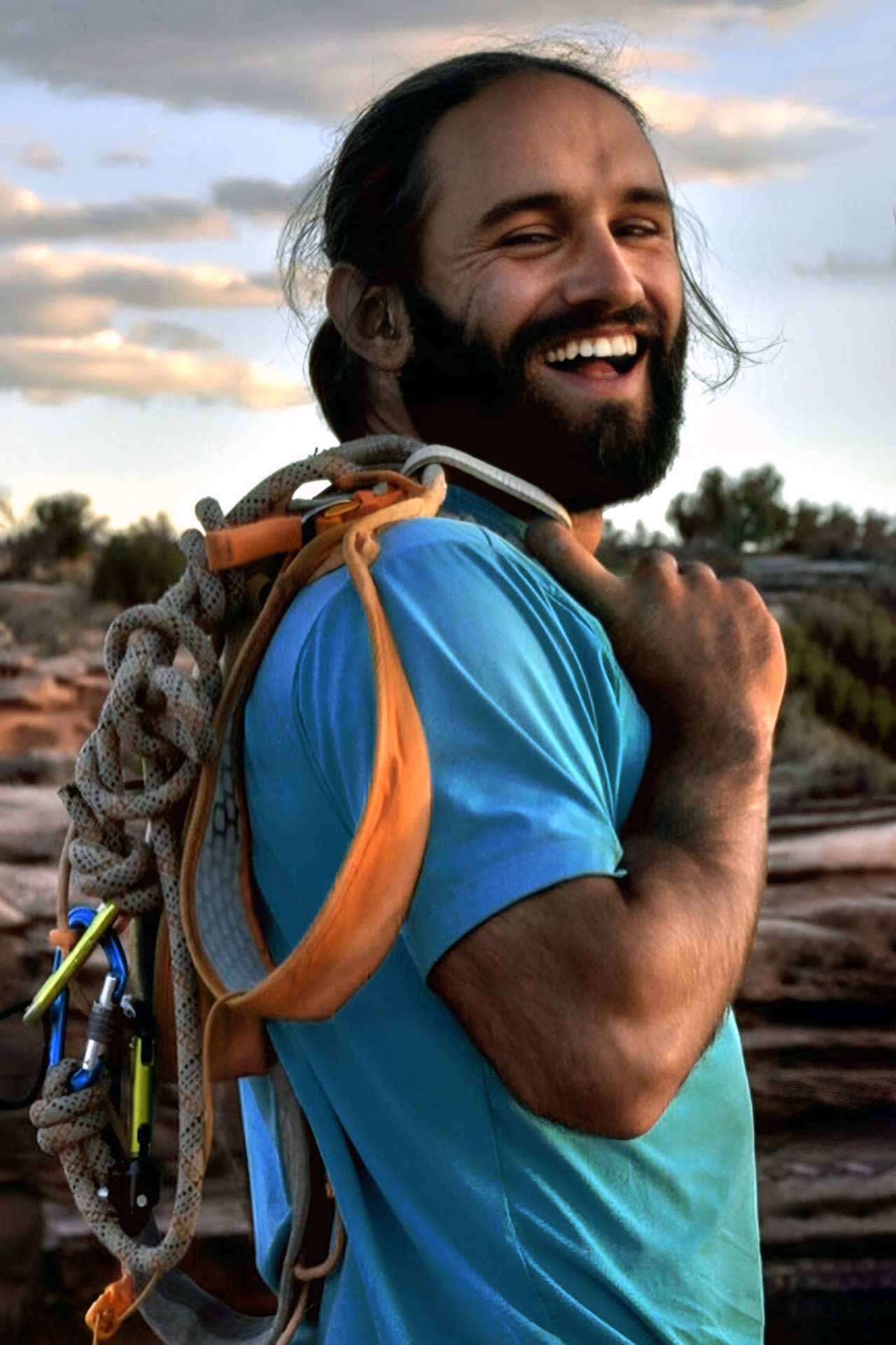 Guilherme Coury backdrop