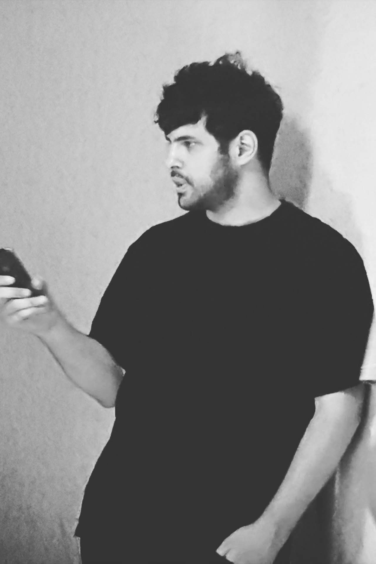 Hicham Chérif d'Ouazzane backdrop