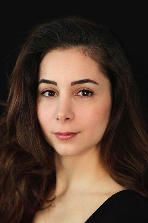 Serli Alyanakyan backdrop