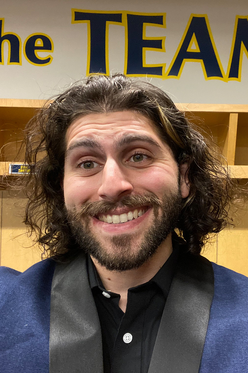 Elias Ansara backdrop