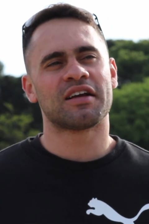 Filipe Medeiros de Souza backdrop