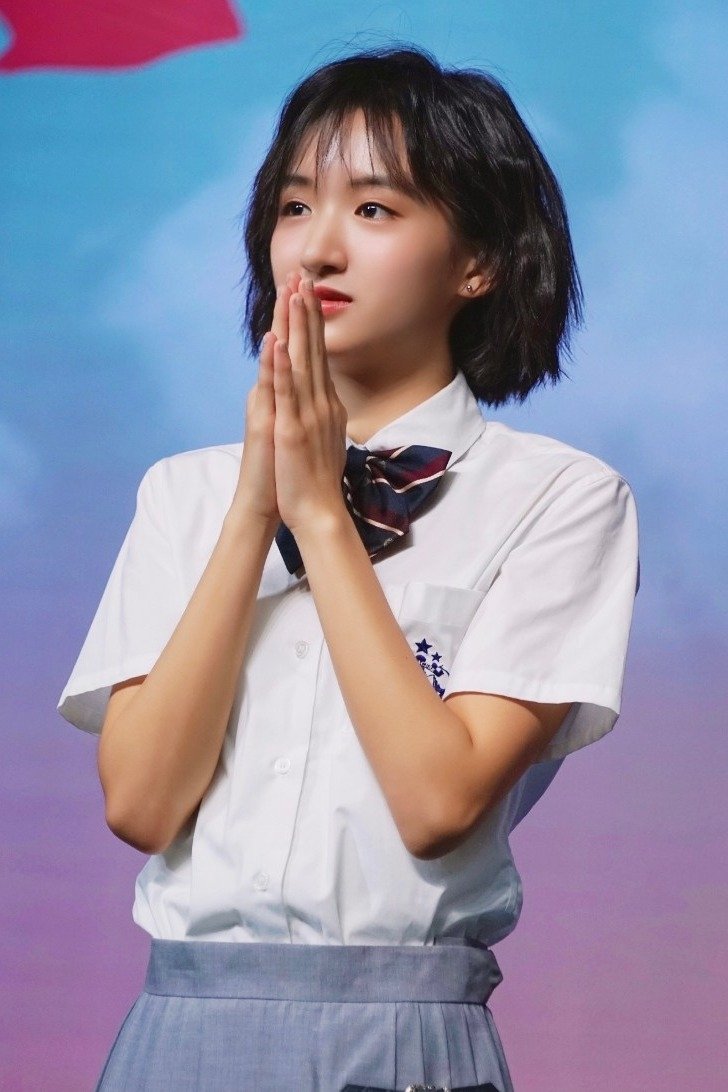 Natalie Hsu backdrop