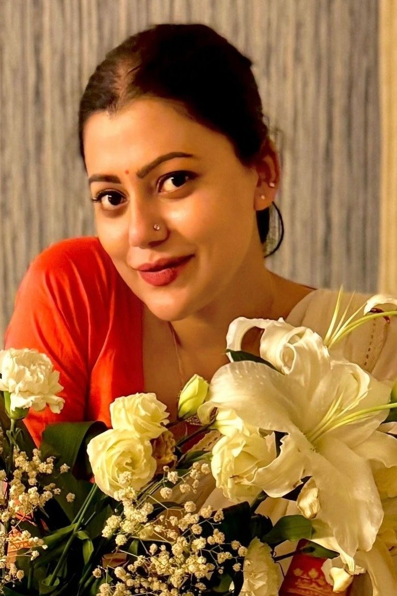 Tanzika Amin backdrop