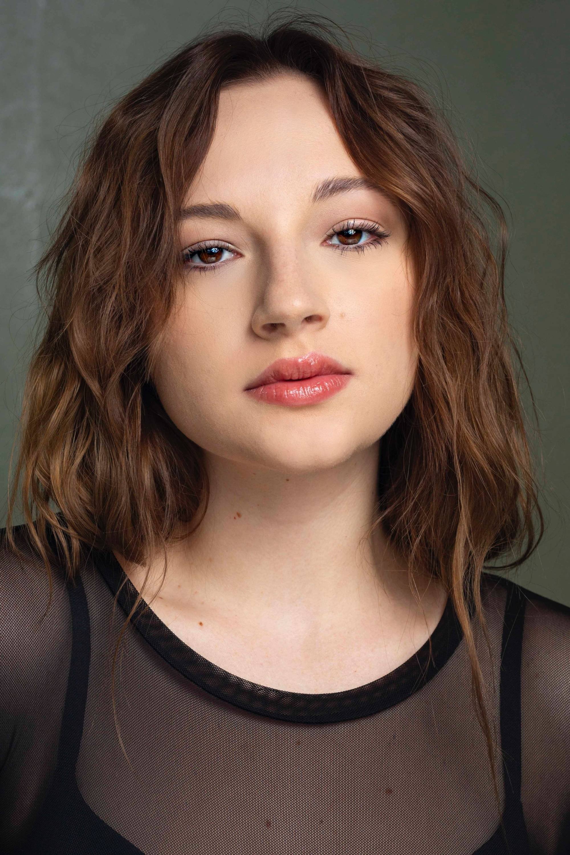 Ellen Woomer backdrop