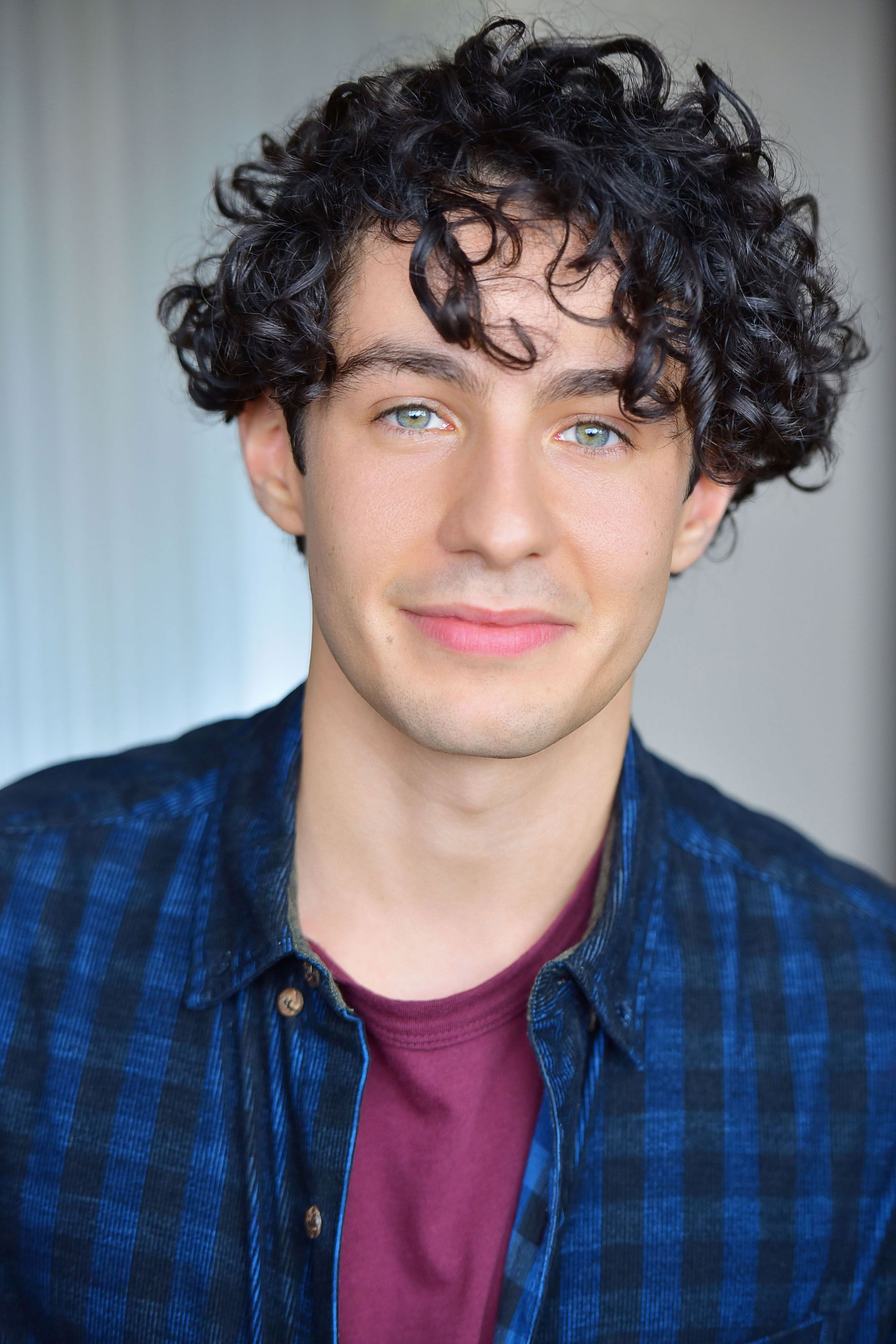 Mike Abbate backdrop