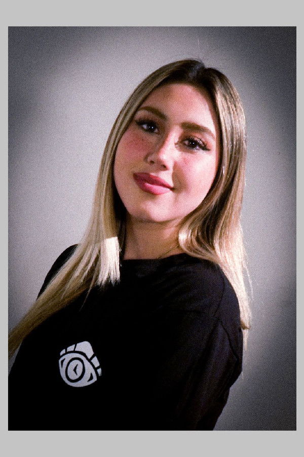 Nuri Arboleya backdrop