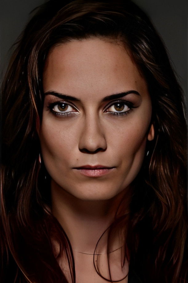 Merve Kayaalp backdrop