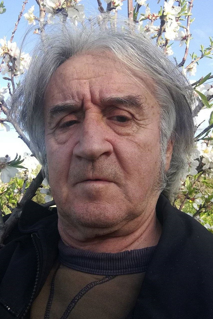 Kostas Kolimenos backdrop