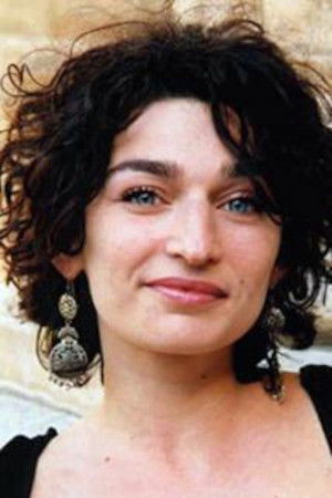 Juliette Failevic backdrop