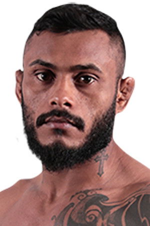 Charles Henrique backdrop