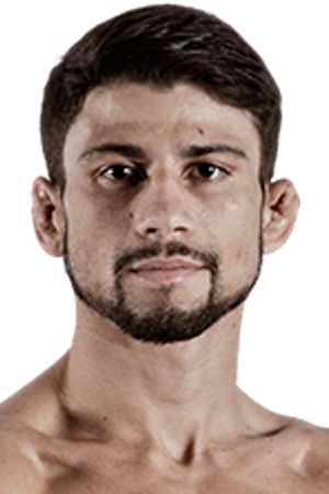 Alan Gomes de Castro backdrop