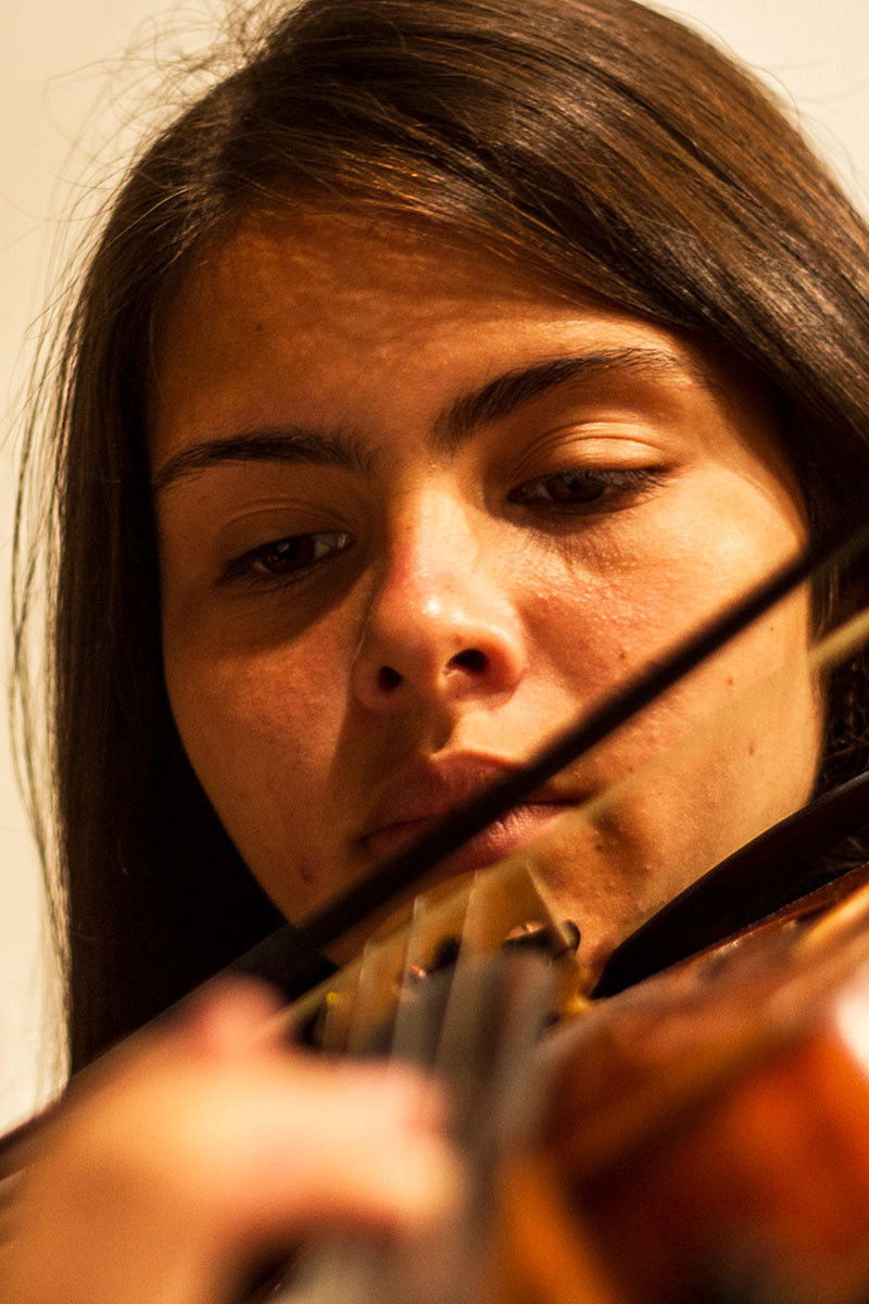 Dissandra Viloria backdrop