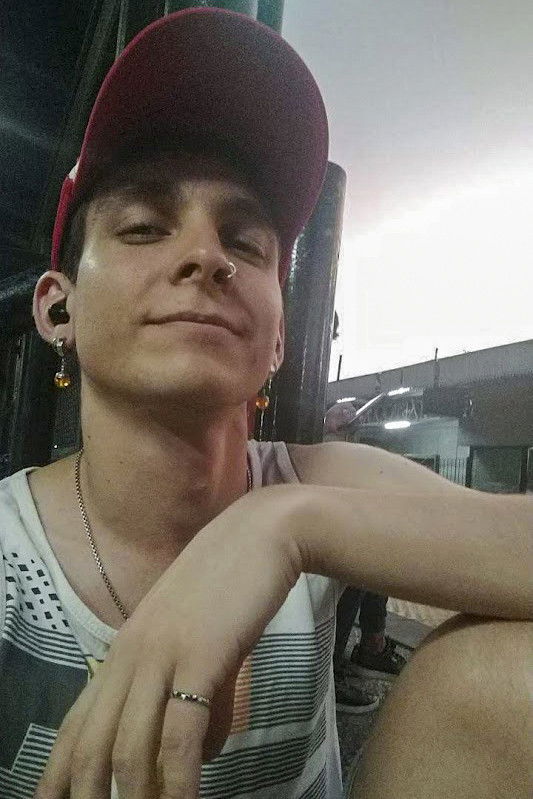 Nicolás Janczuk backdrop