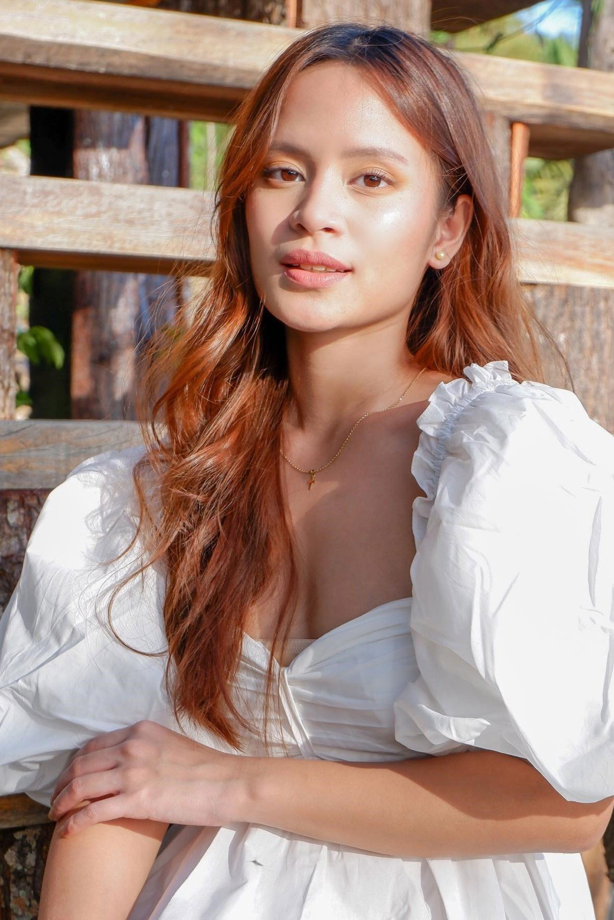 Julia Pascual backdrop