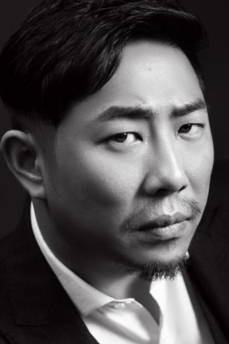 Yang Dachuan backdrop