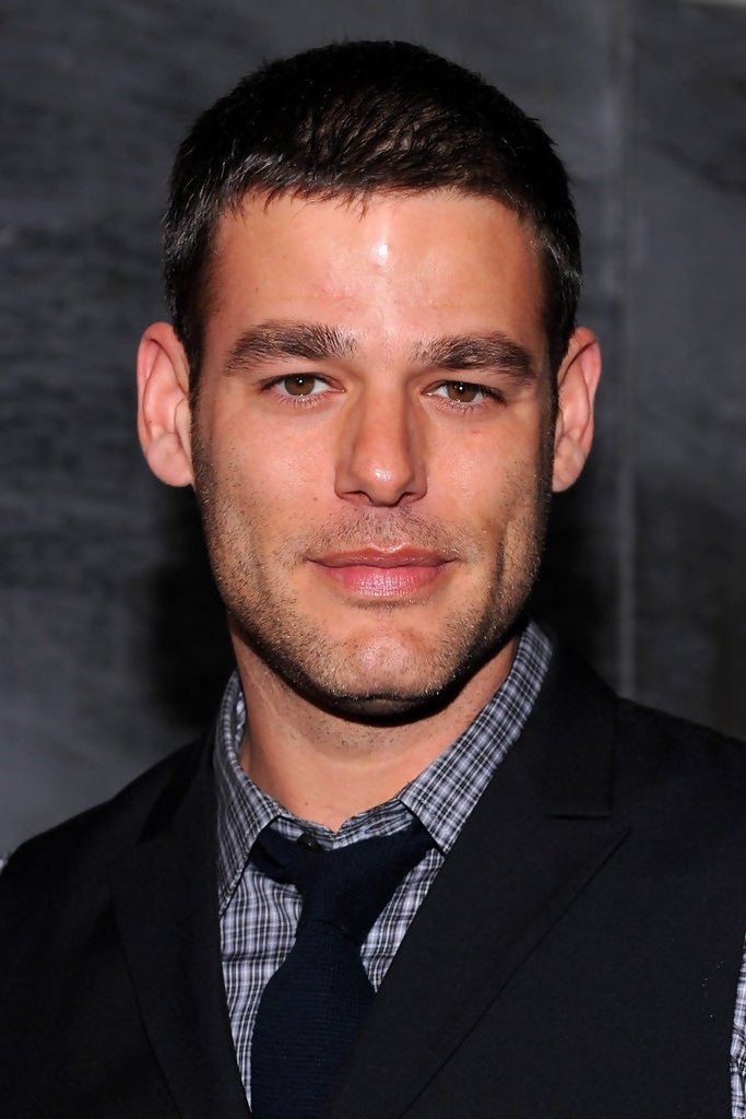 Ivan Sergei backdrop