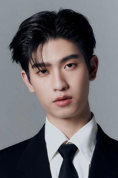 Teetut Chungmanirat backdrop