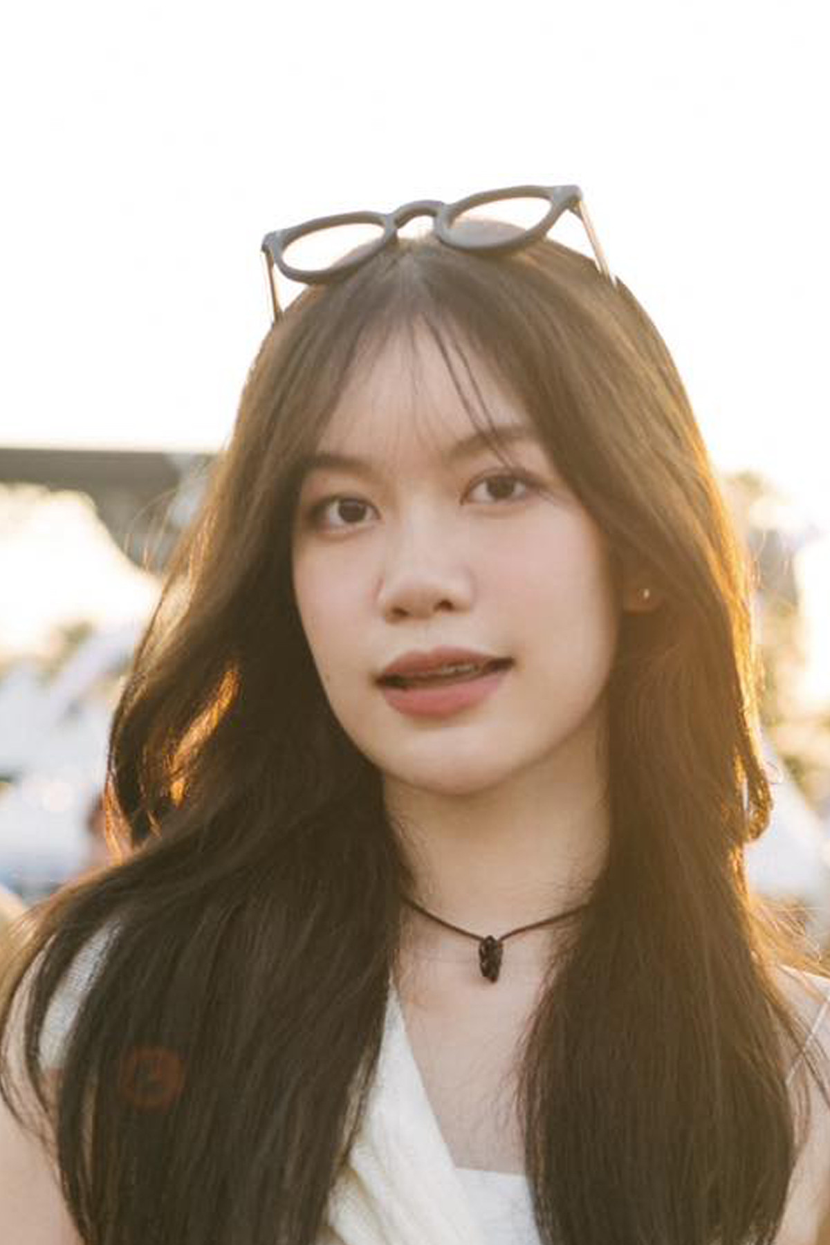 Netrbidorn Buain backdrop