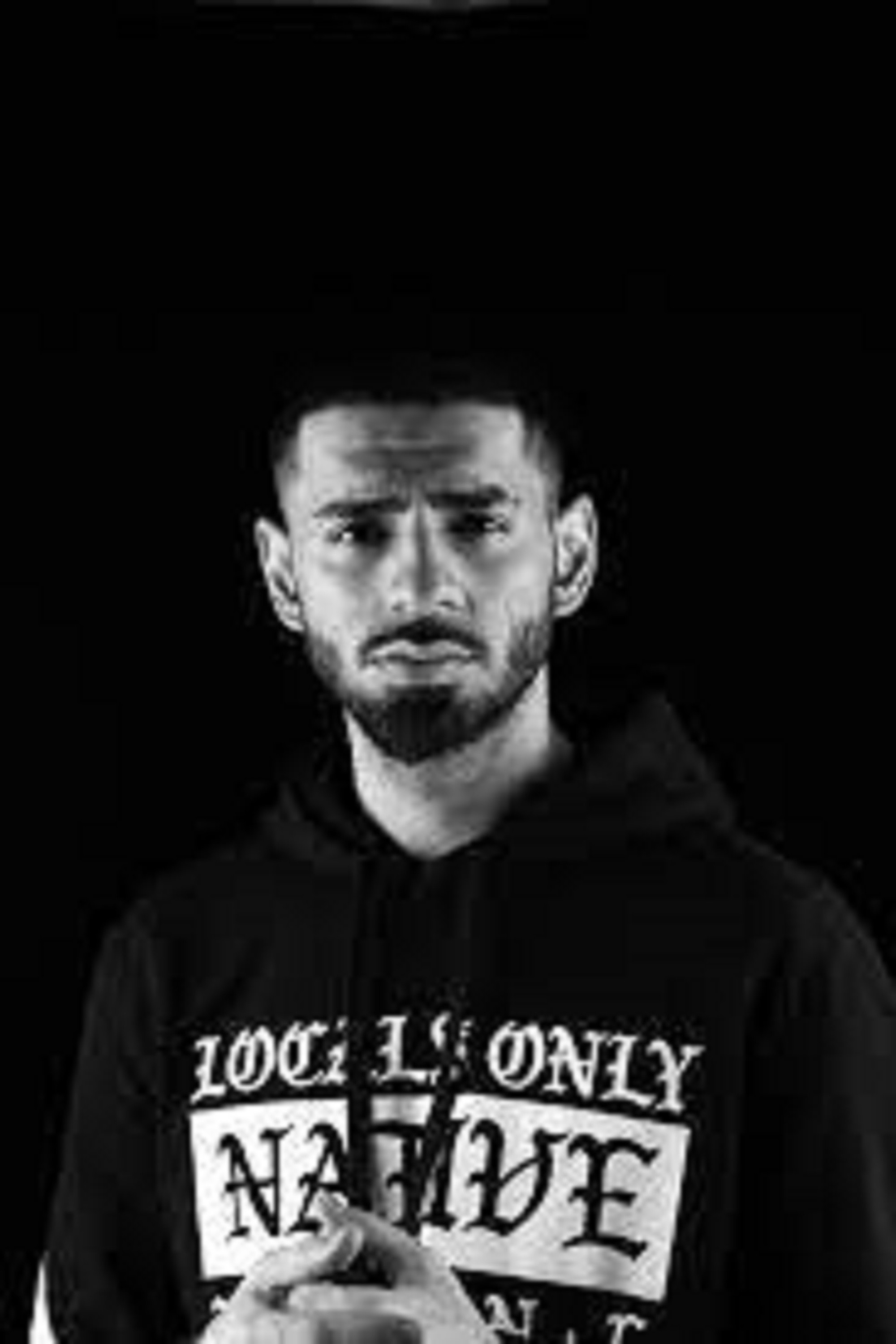 Hossein Nour backdrop