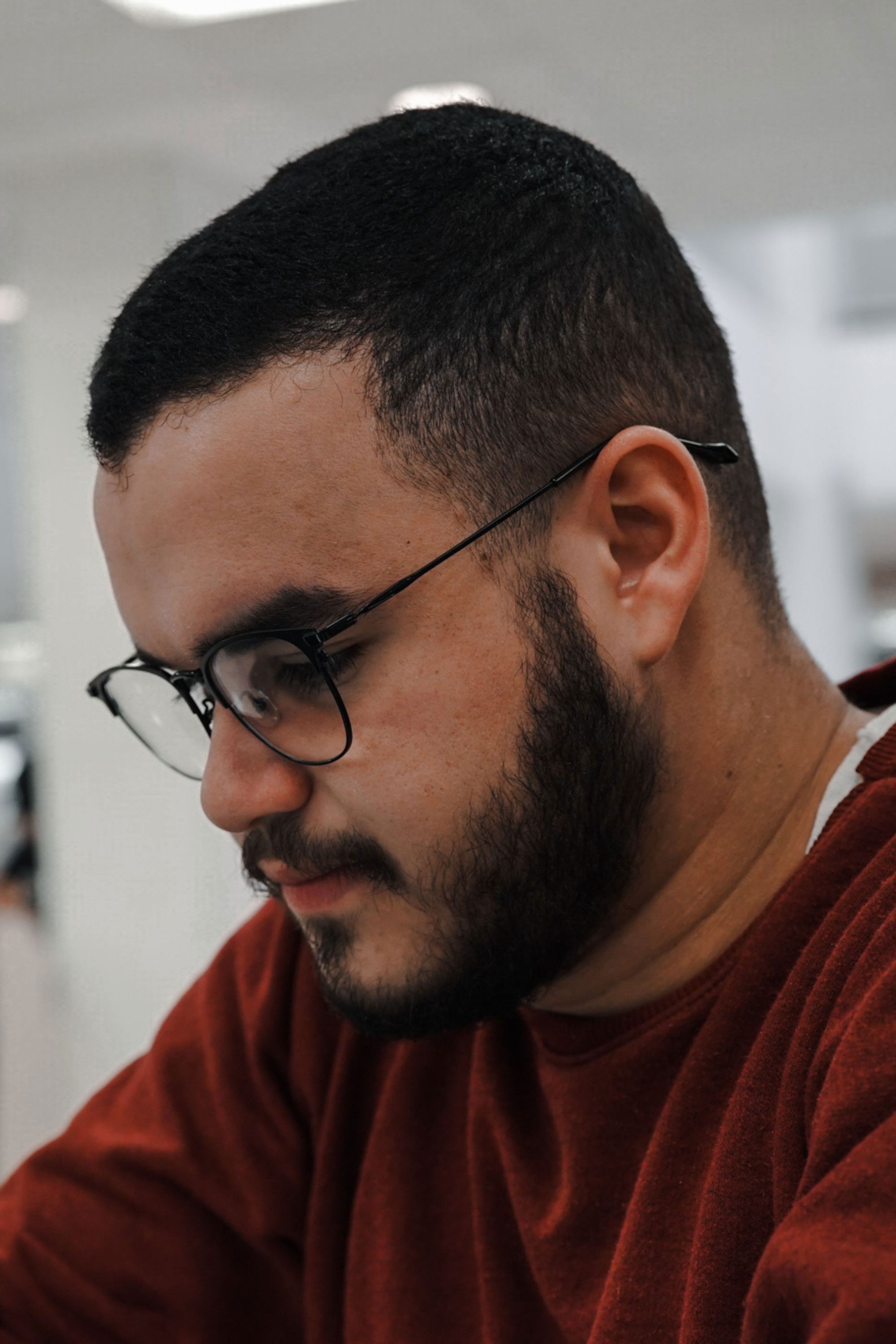 Breno Cavalcanti backdrop