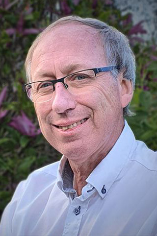 Jean-Luc Gala backdrop