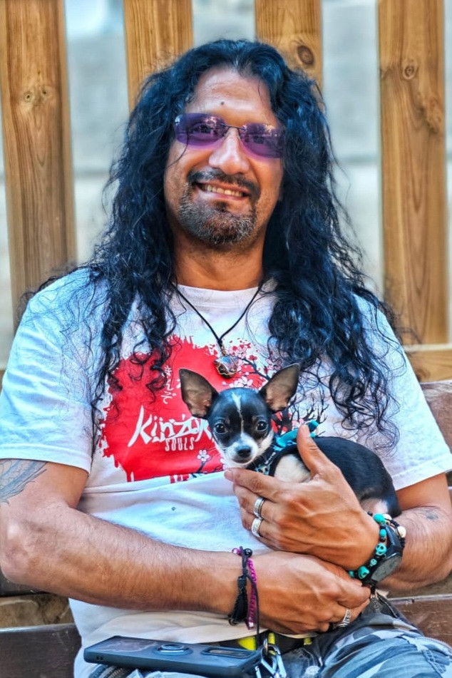 José Andrëa backdrop