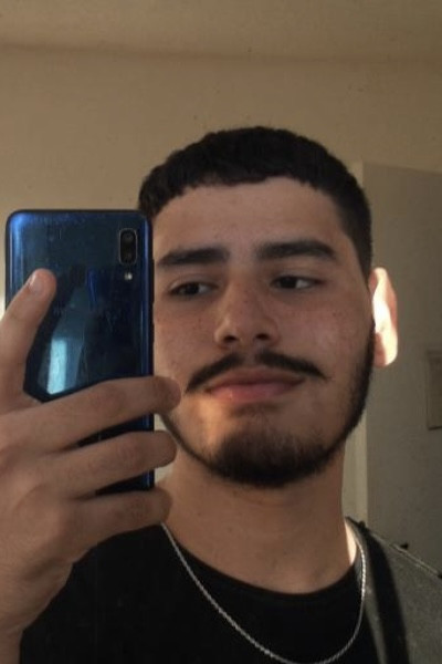 Carlos Daniel backdrop