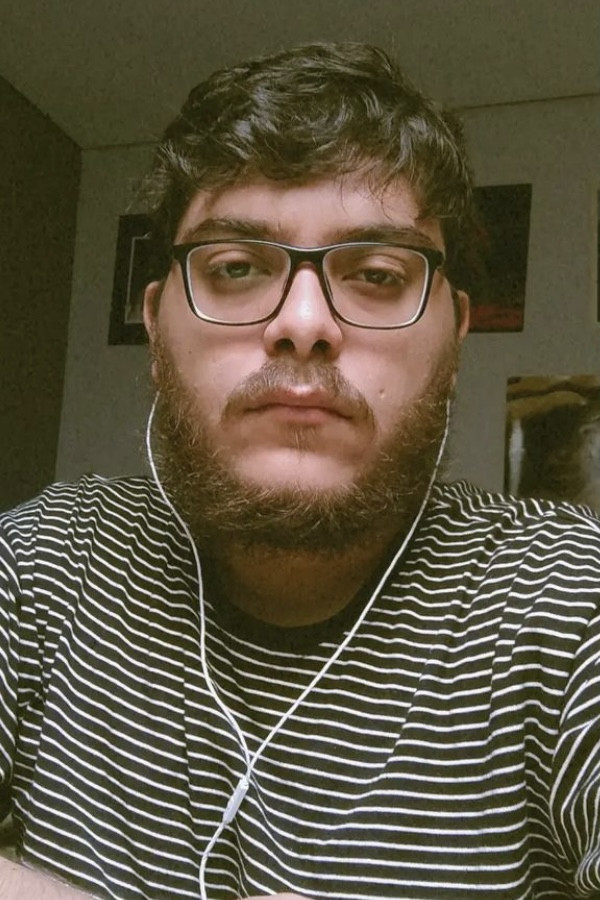 José Alberto backdrop