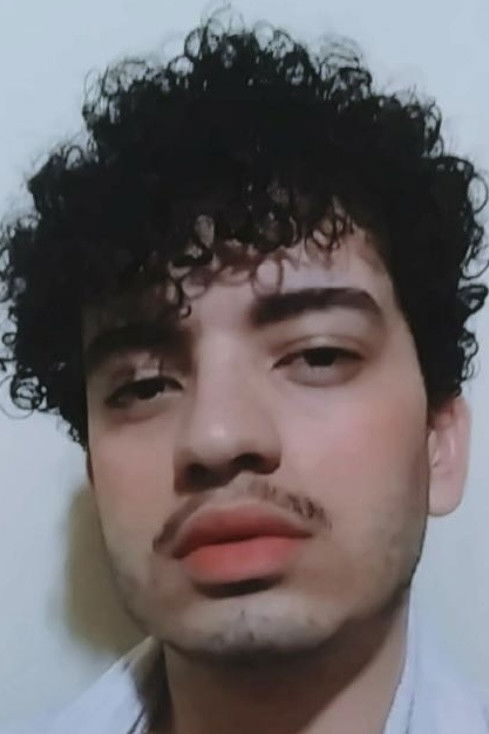 Giuliano Sousa backdrop