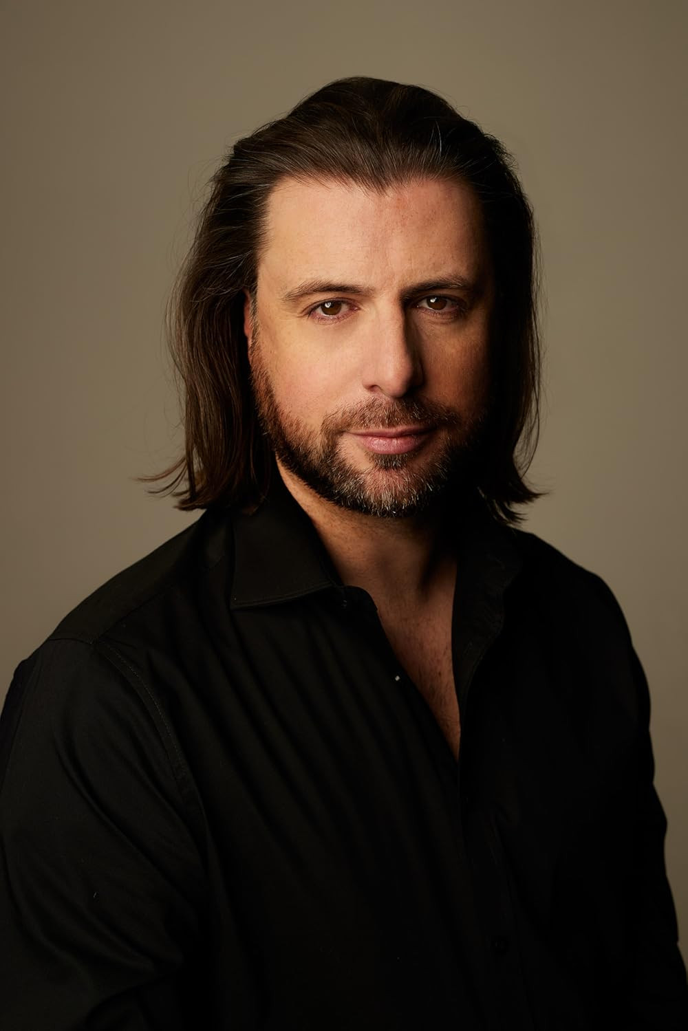 Carl Finnegan backdrop