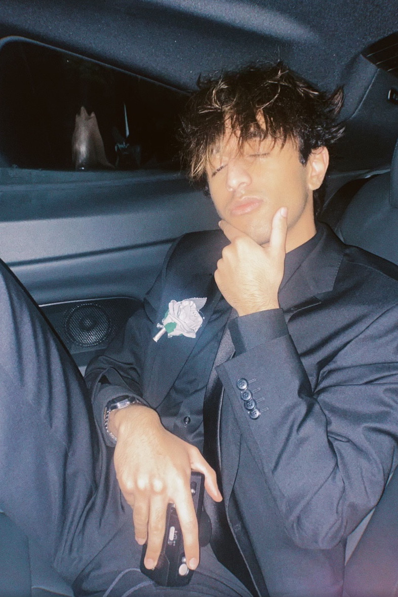 Aman Shafqat backdrop