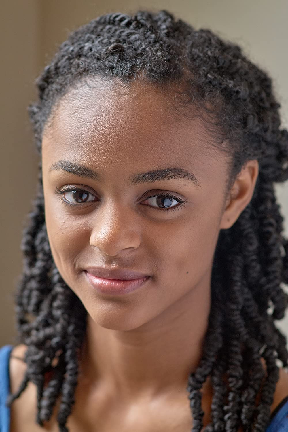 Lauren Melton backdrop