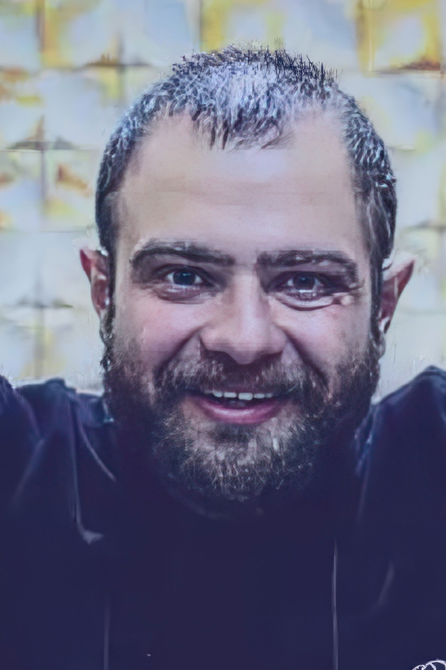 Amir Hossein Vakili backdrop