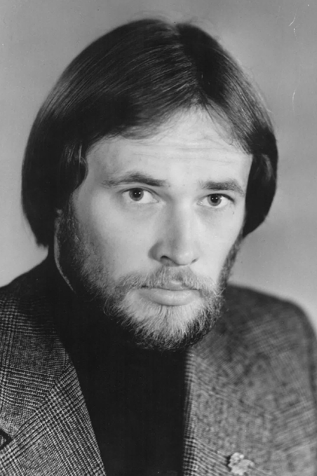 Viljo Saldre backdrop