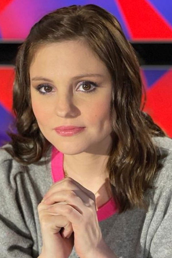 Florence Mendez backdrop