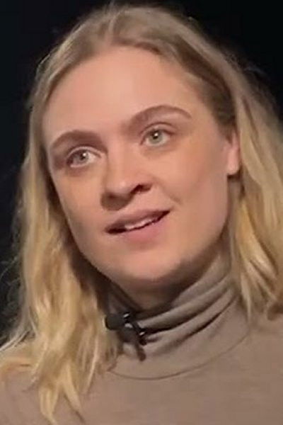 Clara Herman backdrop