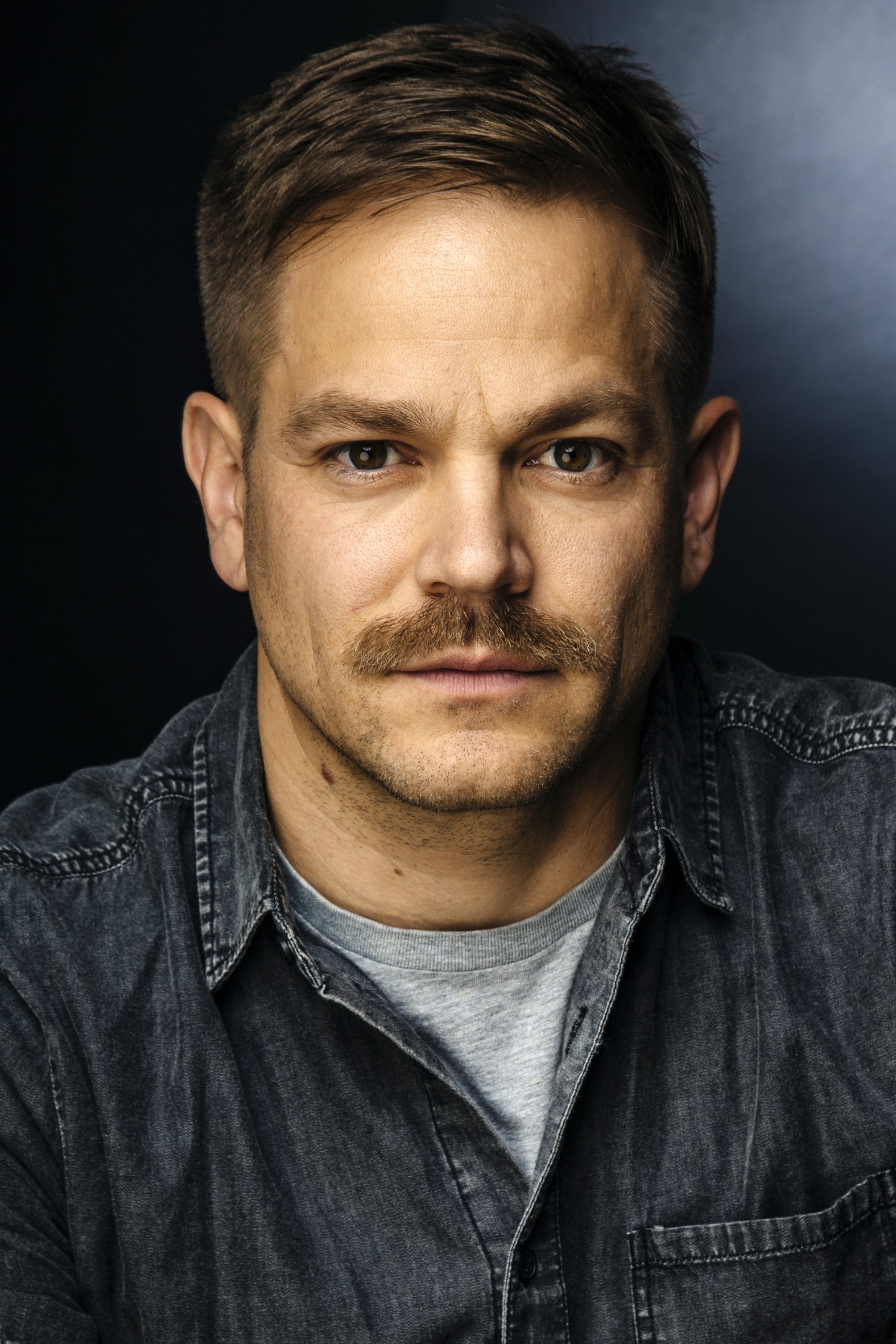 Walter Belenky backdrop