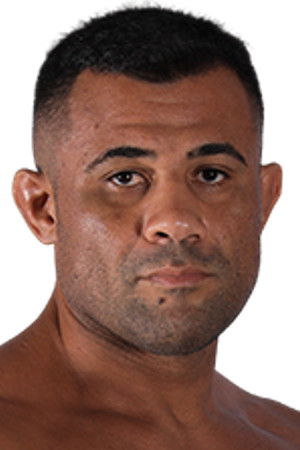 Cleber Souza backdrop