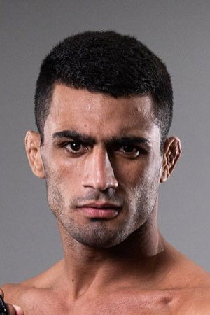 Caio Machado backdrop