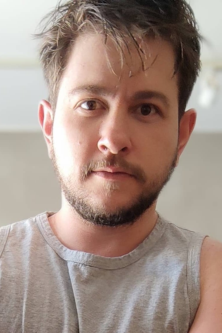 Gabriel Lodi backdrop