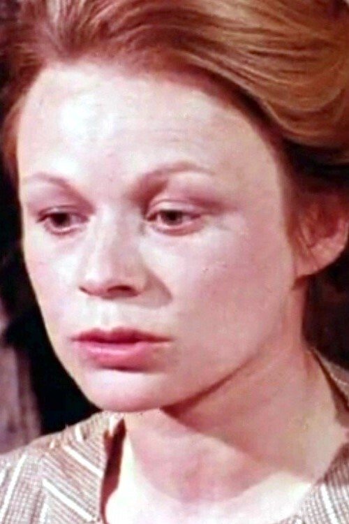 Françoise Bette backdrop