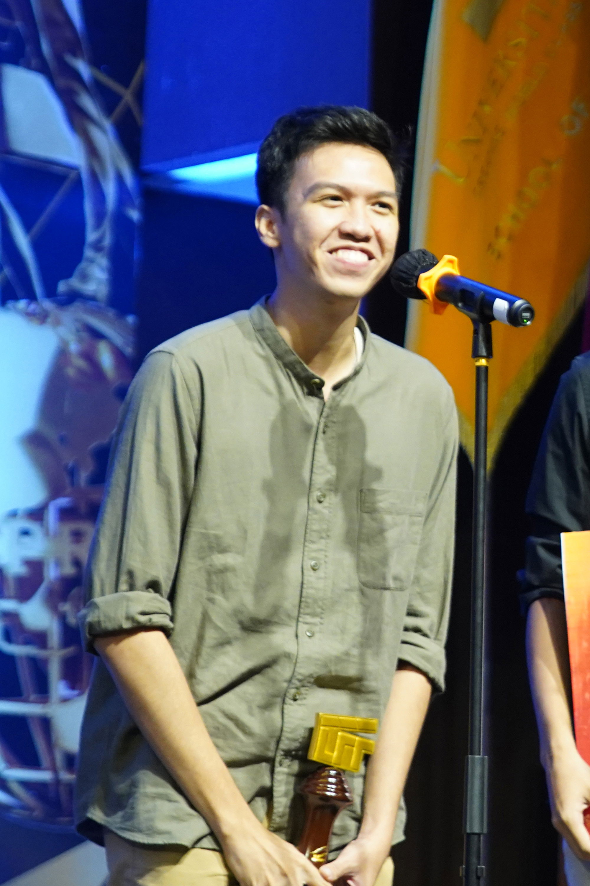 Emanuel Gerald Febrian Ritih backdrop