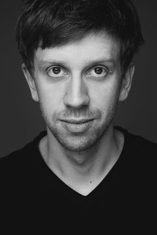 Pijus Ganusauskas backdrop